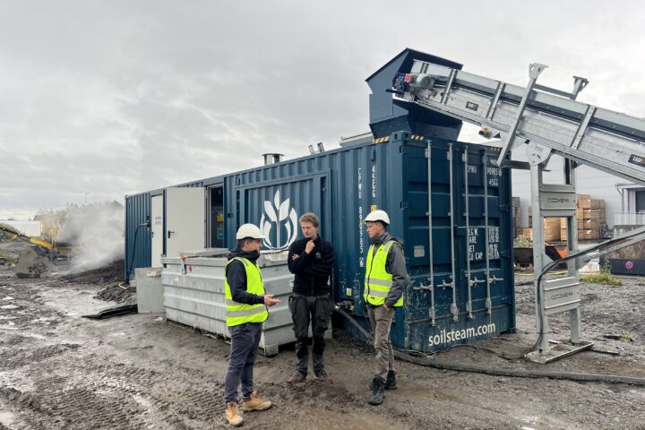 SoilSteam tar steget inn i UK – første maskin levert til Gavin Griffiths Ltd i Wales